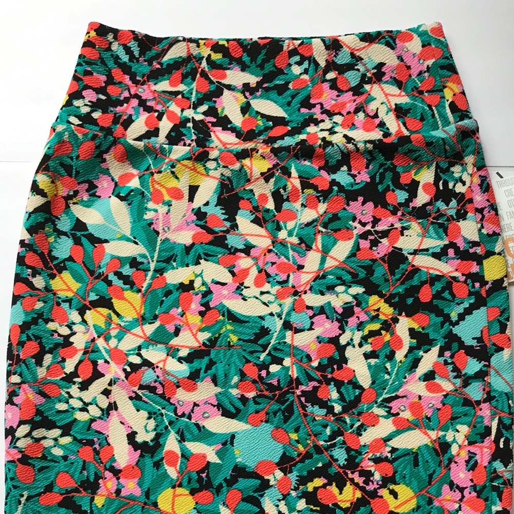 XS Lularoe Cassie Pencil Skirt